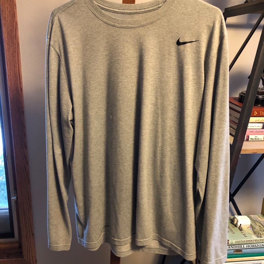 Men's Nike Dri-Fit long sleeve shirts